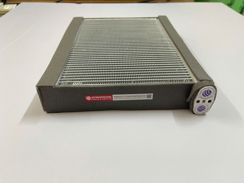1 DÀN LẠNH MITSUBISHI ZINGER 2008 - 2009