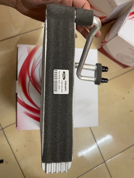 1 DÀN LẠNH FORD EXPLORER 2011 - 2019